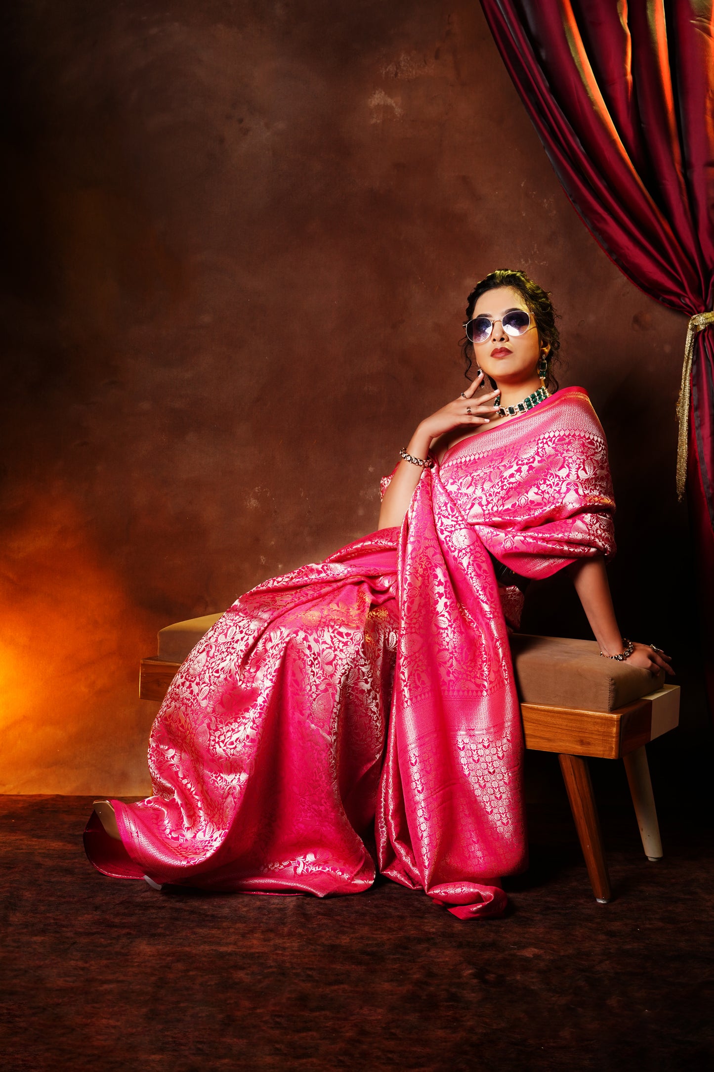 Banarasi Handwoven Shikargah Rani Pink Saree